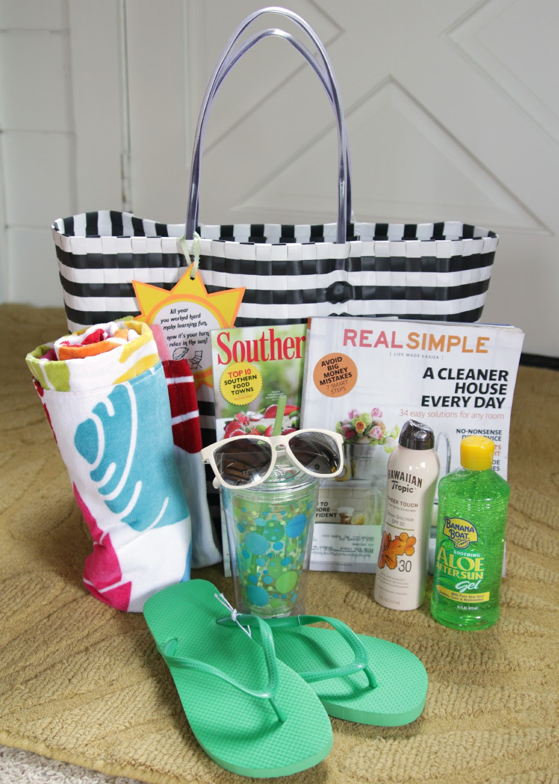 Beach Bag Gift Basket Ideas
 Fun in the sun Summer Relaxation kit with free printable