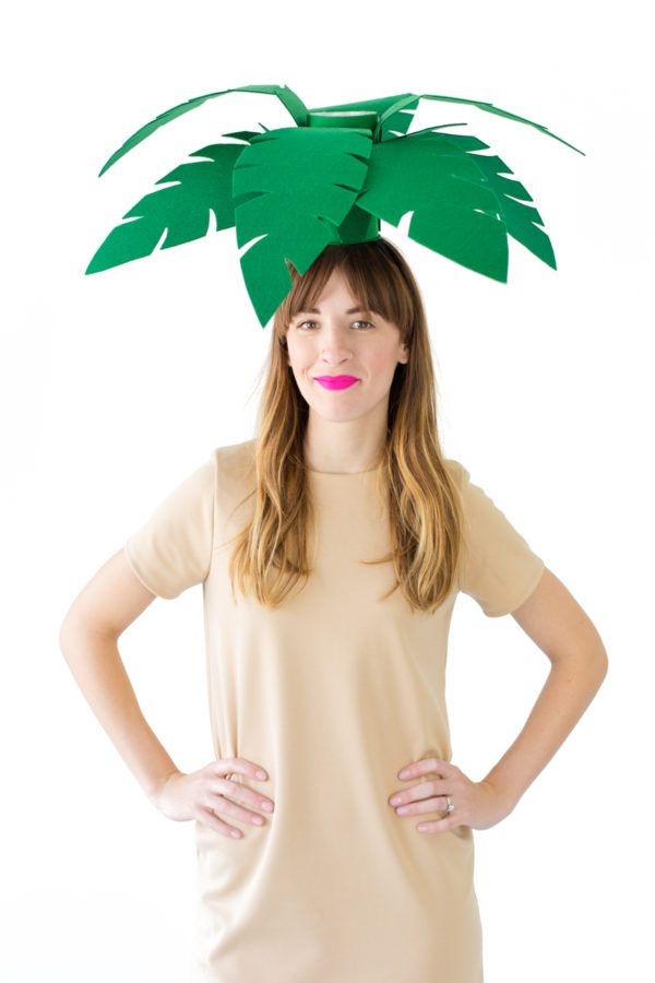 Beach Party Costume Ideas
 DIY Palm Tree Costume Recipe