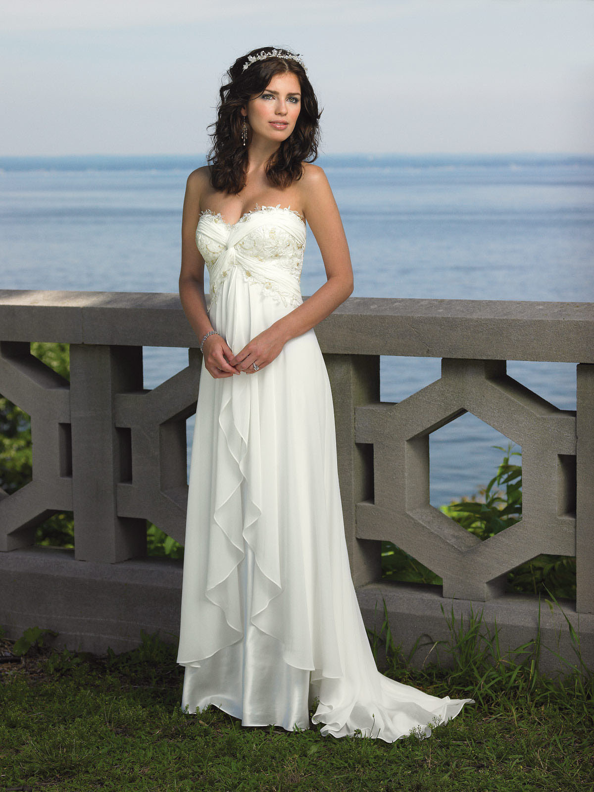 Beach Wedding Outfits
 Top 10 perfect beach wedding dresses of 2014