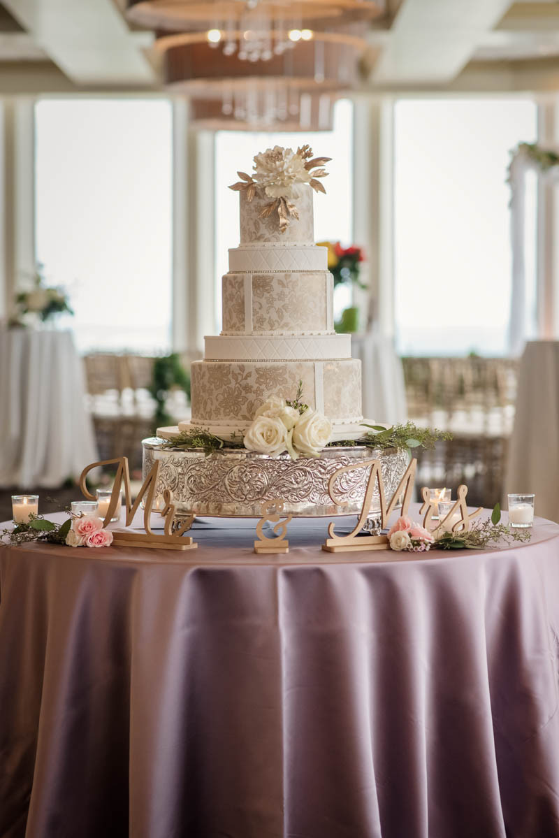 Cake Table Wedding
 Elegant Fall Wedding Inspiration at the Citrus Club in