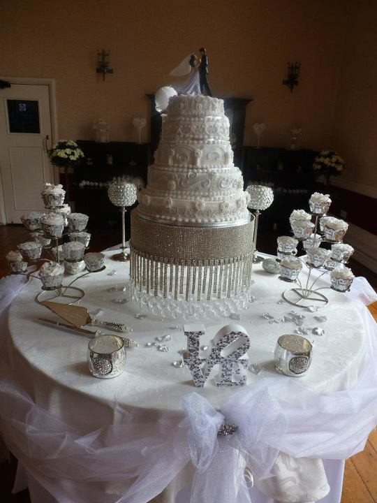 Cake Table Wedding
 Wedding Cake Table