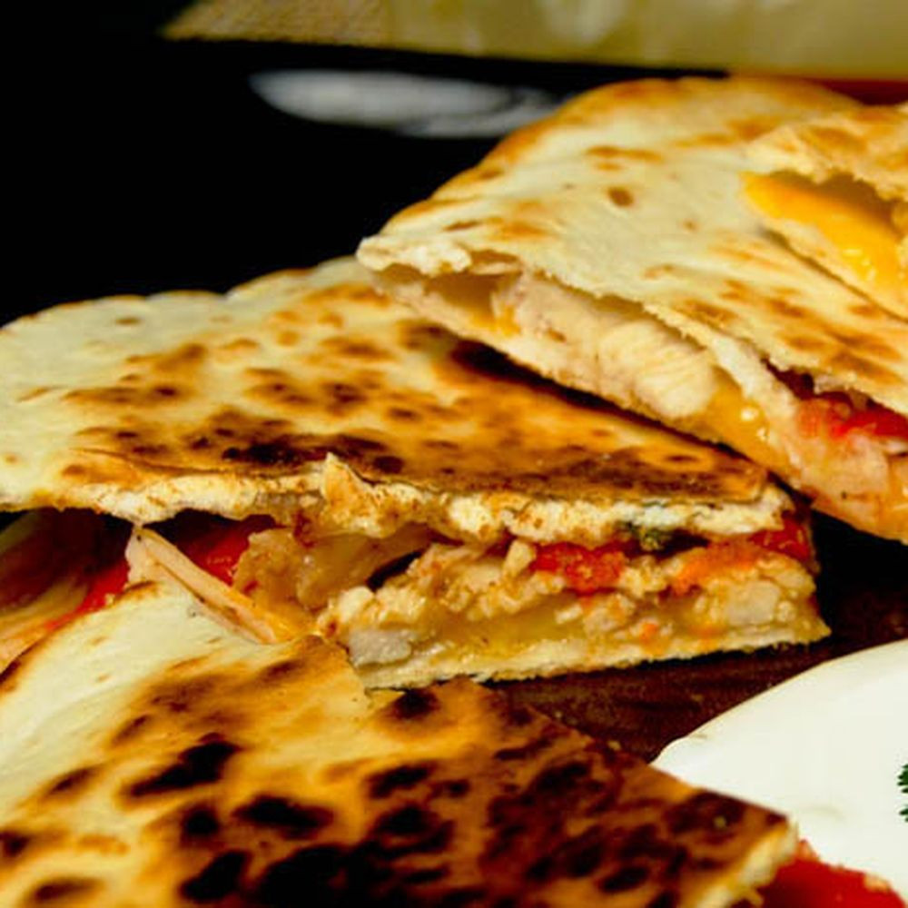 Chili'S Smoked Chicken Quesadillas
 Chicken and Roasted Red Pepper Quesadillas Recipe on