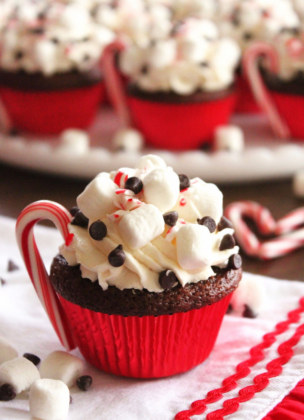 Chocolate Holiday Desserts
 Hot Cocoa Chocolate Cupcake – Christmas Party Dessert Food