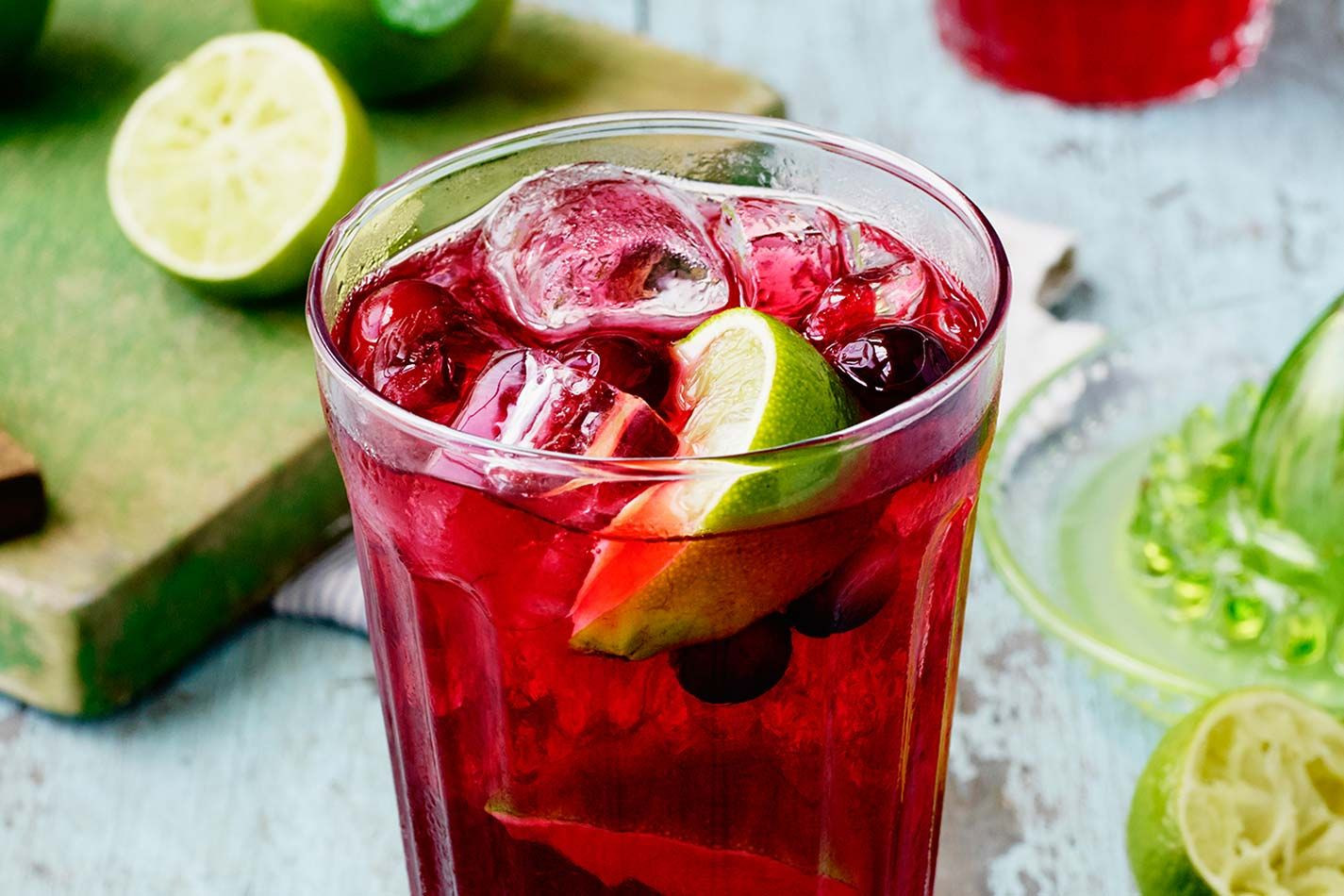 Cranberry Cocktail Recipes
 Smirnoff Green Apple Vodka and Cranberry Juice Recipe