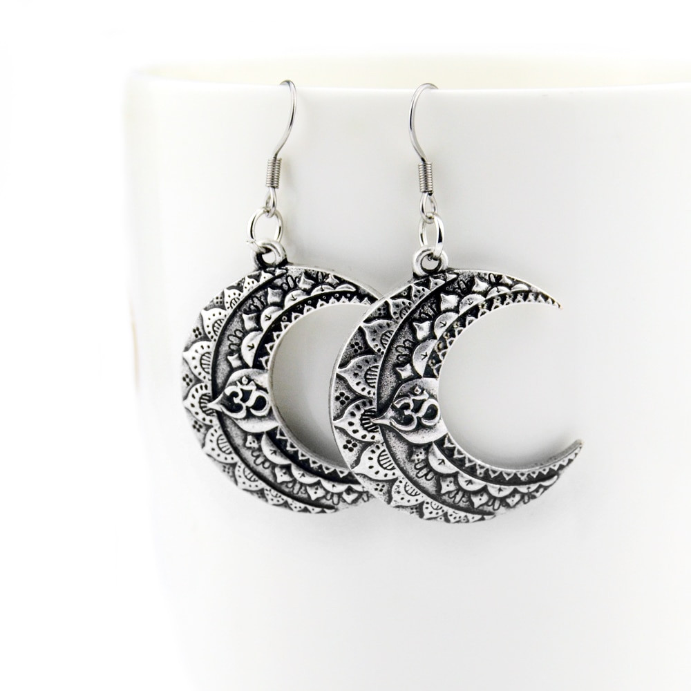 Crescent Moon Earrings
 1 Pair 3D Mentra Crescent Moon Earring Lotus Yoga Earring