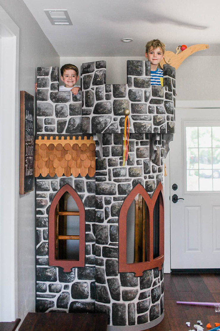 DIY Toddler Climbing Wall
 DIY Rock Climbing Wall Playroom Idea