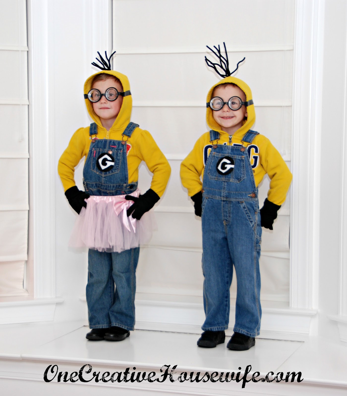 DIY Toddler Minion Costume
 e Creative Housewife Despicable Me Minion Costumes