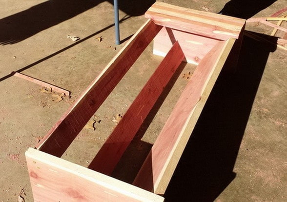 DIY Top Bar Hive Plans
 How To Build Your Own DIY Top Bar Beehive