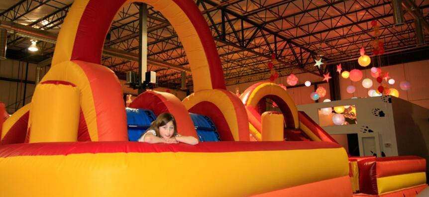 Indoor Bounce Houses For Kids
 Locate Indoor Bounce Houses For Children In The Winter