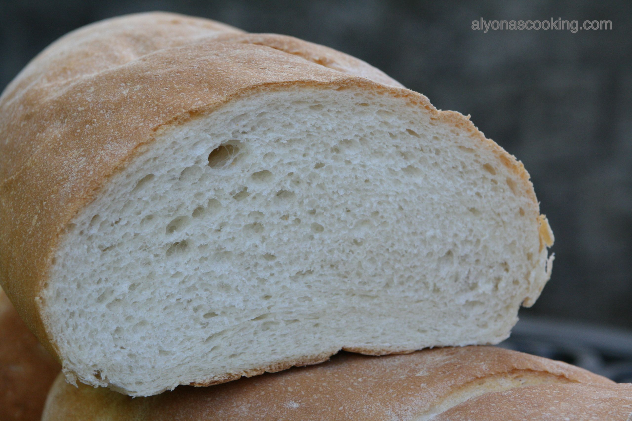 Italian Loaf Bread
 Easy & Fluffy Italian Bread Loaves