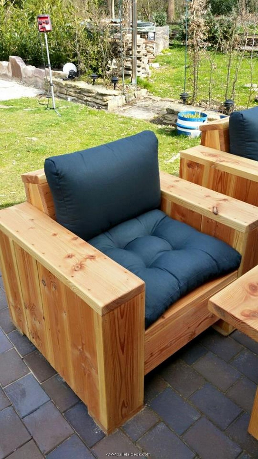Pallet Backyard Furniture
 Pallet Wood Outdoor Lounge Furniture