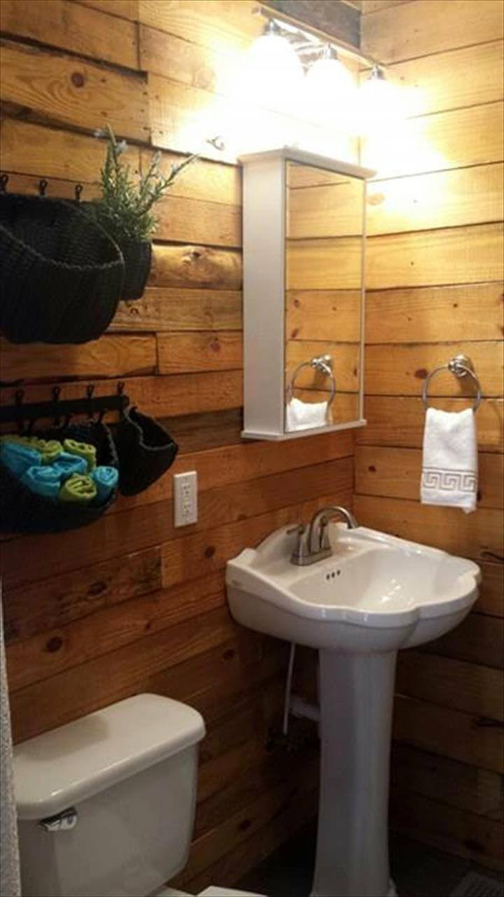 Pallet Wall Bathroom
 DIY Pallet Bathroom Wall Paneling Easy Pallet Ideas