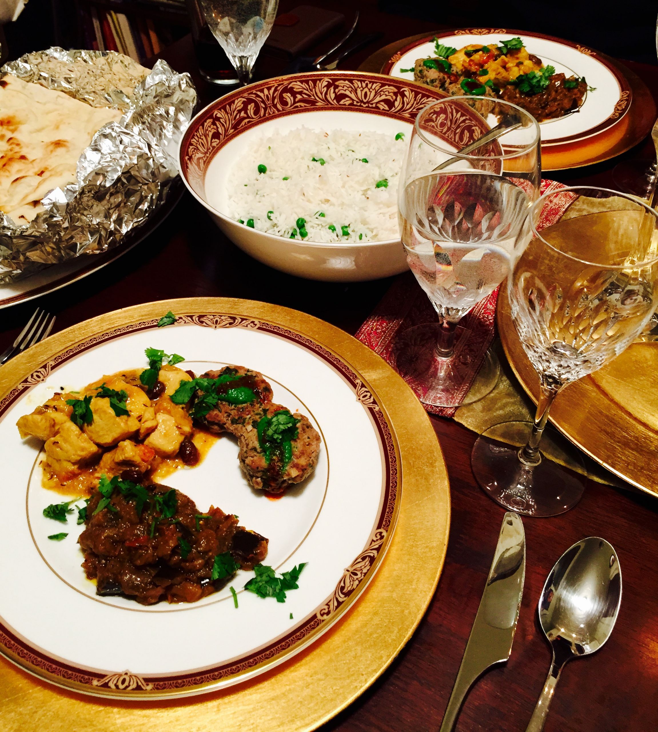 Party Dinner Ideas
 Hosting an Elegant Indian Dinner Party