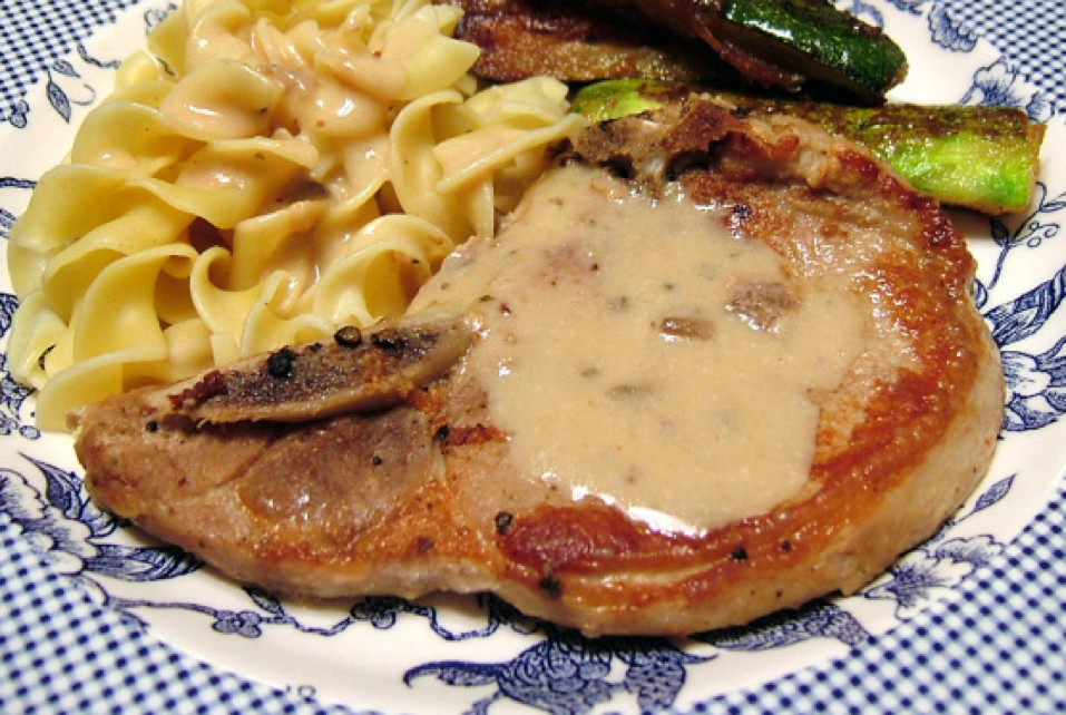 Pressure Cooking Pork Chops
 Rich And Creamy Tender Pork Chops Pressure Cooker BigOven