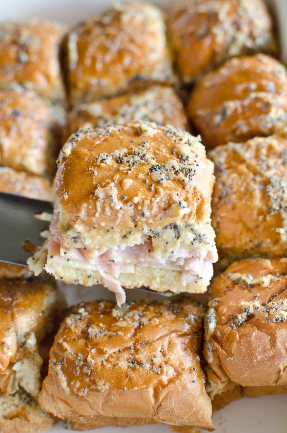 Recipe For Ham Sandwiches On Hawaiian Rolls
 Baked Hawaiian Roll Ham and Cheese Sliders