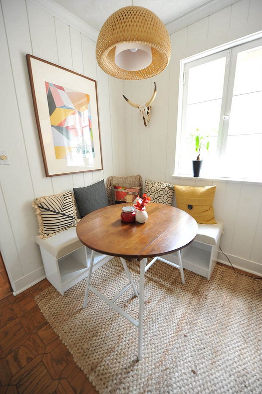 Small Corner Kitchen Table
 Beautiful Breakfast Nooks That Will Convince You to Get e