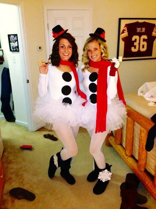 Snowman Costume DIY
 Stylish Christmas Costume Ideas For Your Holiday Party