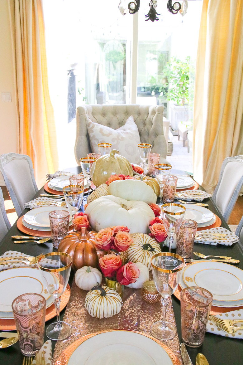 Thanksgiving Dinner Table Decorations
 10 Gorgeous Thanksgiving Table Scape Ideas Randi Garrett