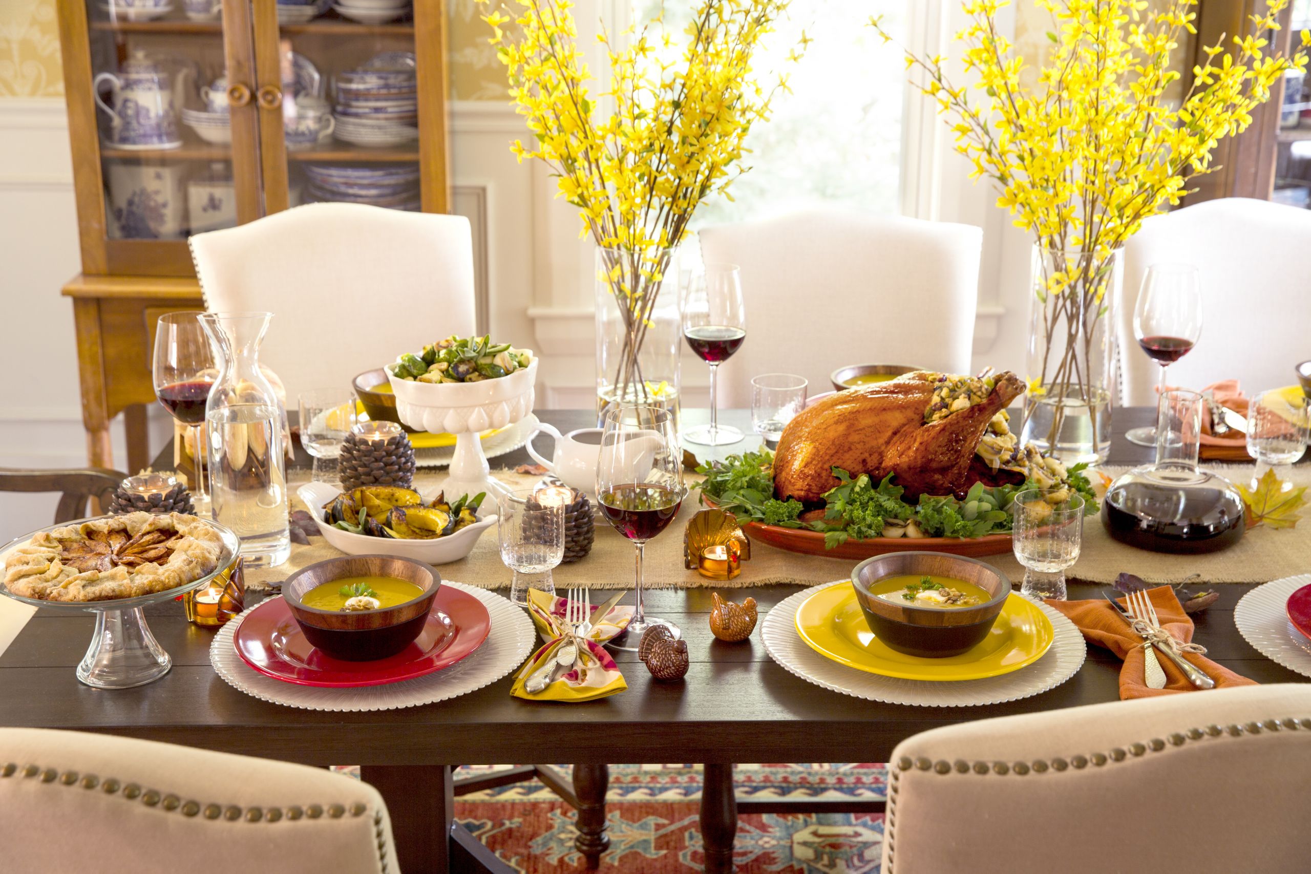 Thanksgiving Dinner Table Decorations
 10 Tips for Decorating and Setting Your Thanksgiving Table