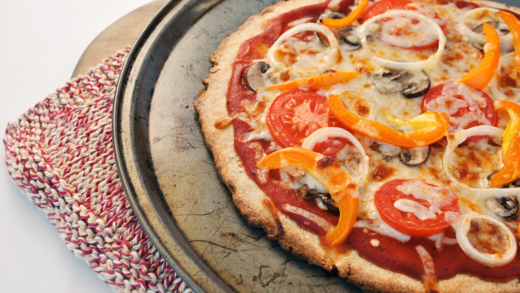 Tofurkey Pepperoni Pizza
 Healthier Turkey Pepperoni Pizza with Pineapple