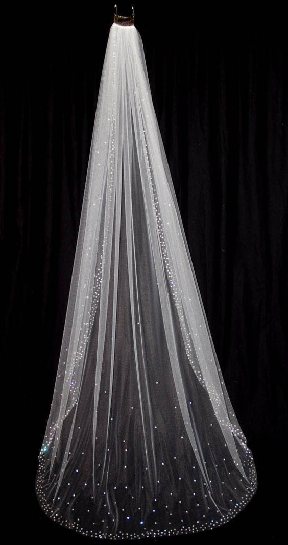 Wedding Cathedral Veils With Crystals
 Sparkling bling Rhinestones crystals wedding veil 250 cm