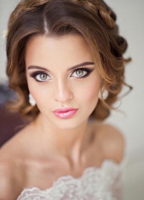 Wedding Makeup Looks 2020
 50 Wedding Makeup Ideas for Brides 2019 2020 Soflyme
