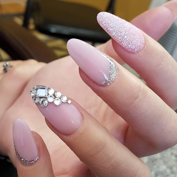 Wedding Nails
 The Ultimate Style Guide for Perfect Wedding Nails