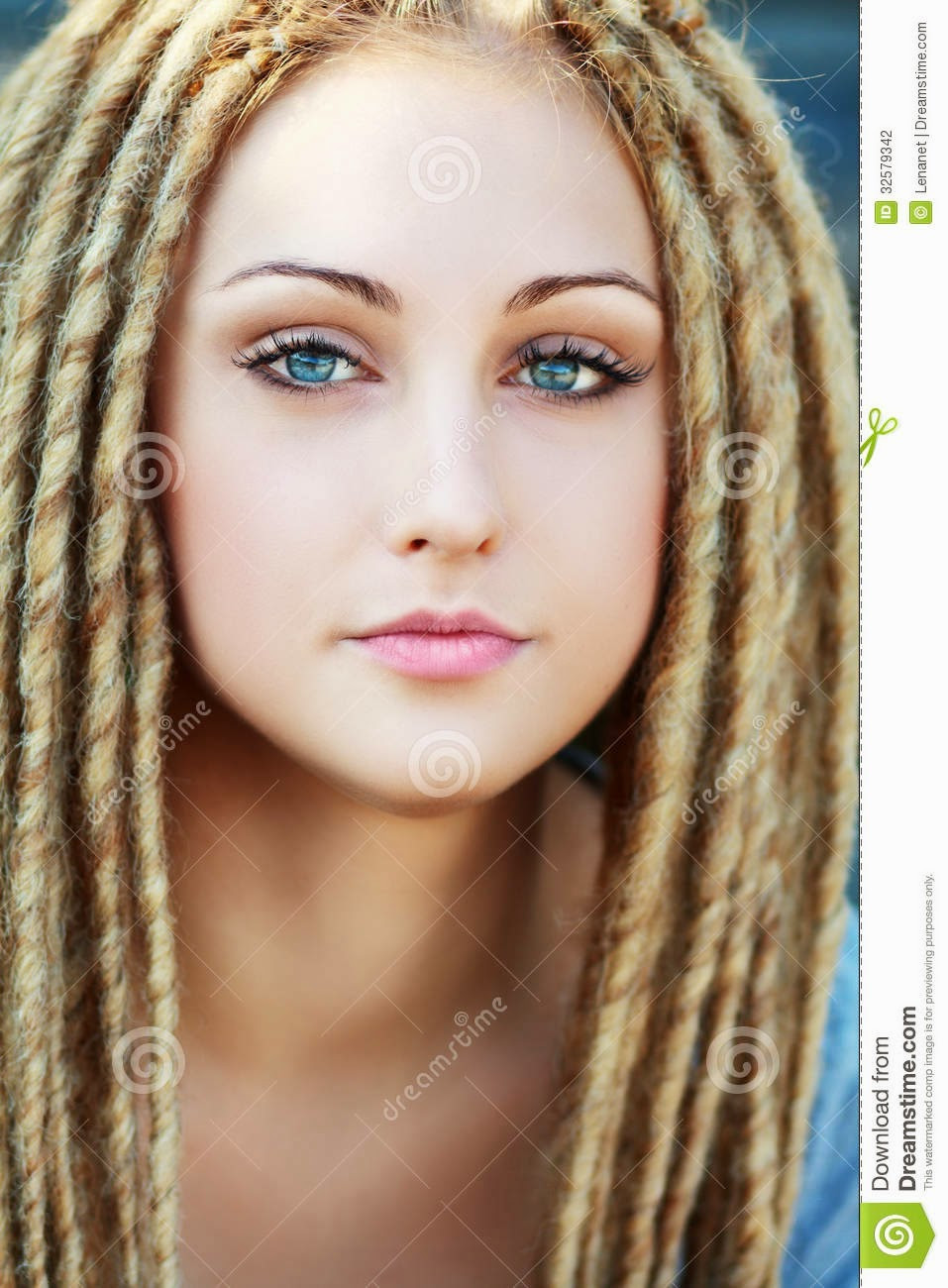 White Girl Dread Hairstyles
 White women with dreads
