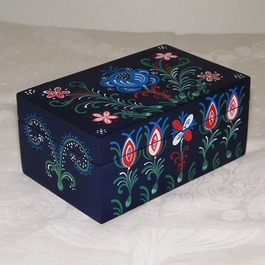 Wood Box Painting Ideas
 10 best Hand painted boxes images on Pinterest