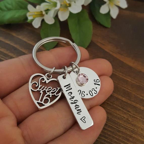 16Th Birthday Gift Ideas For Girl
 Sweet 16 Keychain 16th Birthday Gift Personalized Sweet 16