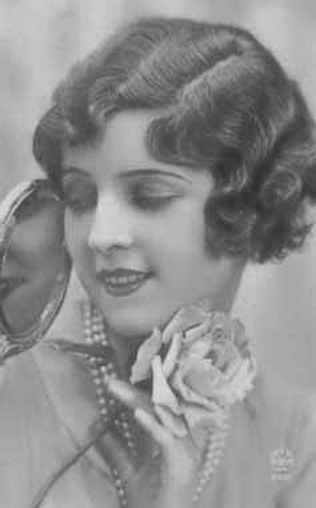 1920S Bob Hairstyles
 Hairstyles in the 1920s