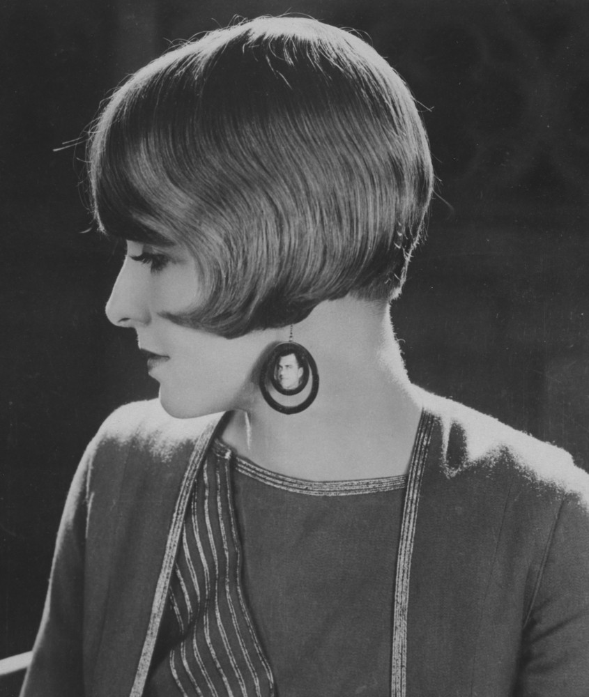 1920S Bob Hairstyles
 Cute Short Hairstyles 60 Style Icons Sport The Bob From