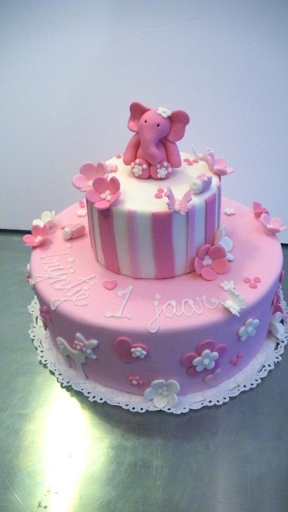 1st Birthday Cake Girl
 Little girl s 1st Birthday Cake