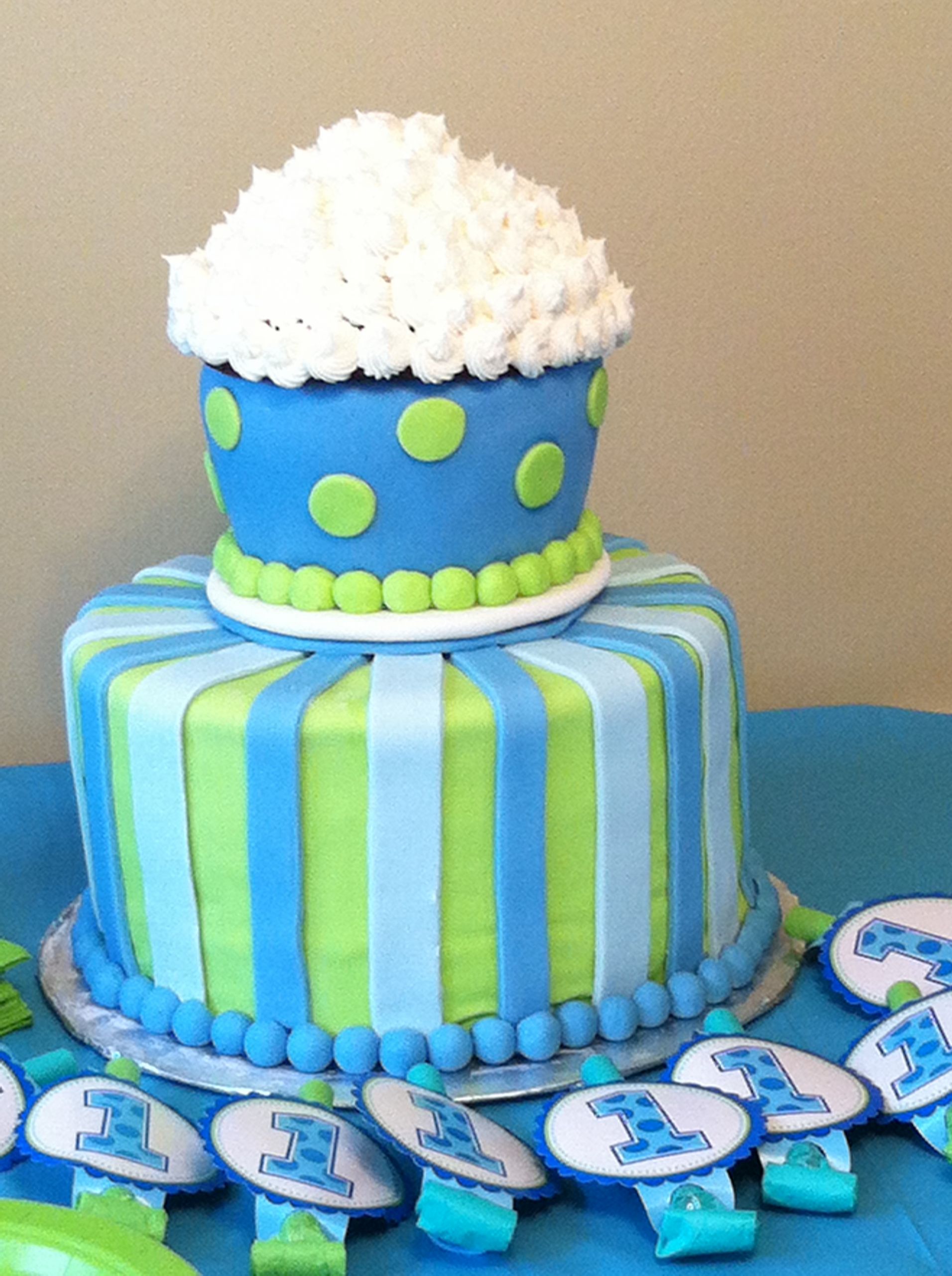 1st Birthday Cakes For Boys
 Baby Boy S First Birthday — Birthday Cakes