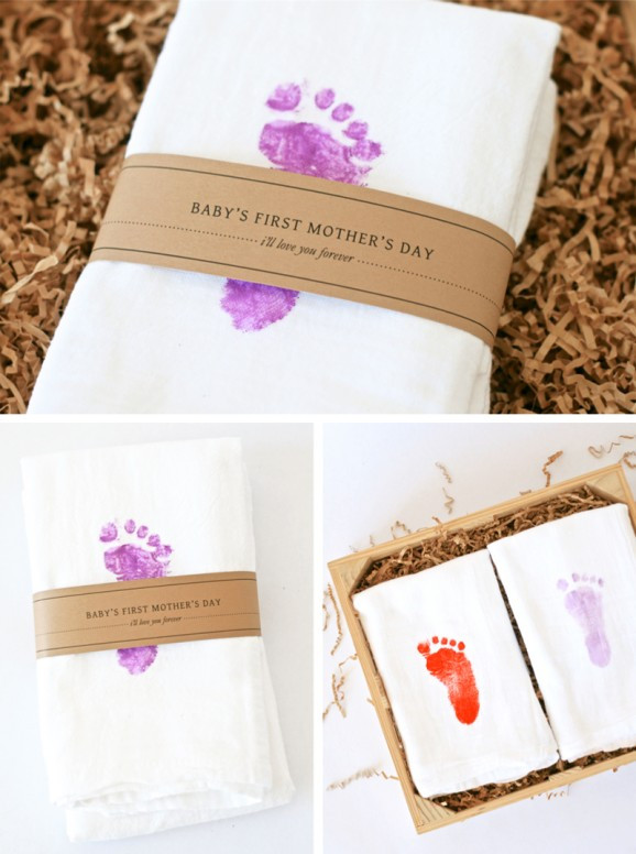 1St Mothers Day Gift Ideas
 Baby s First Mother s Day Gift Idea Paging Supermom