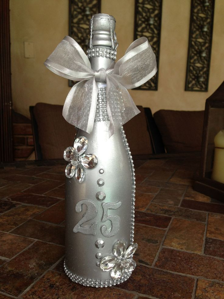 25 Year Anniversary Gift Ideas
 25th Wedding Anniversary Gift Ideas For Parents