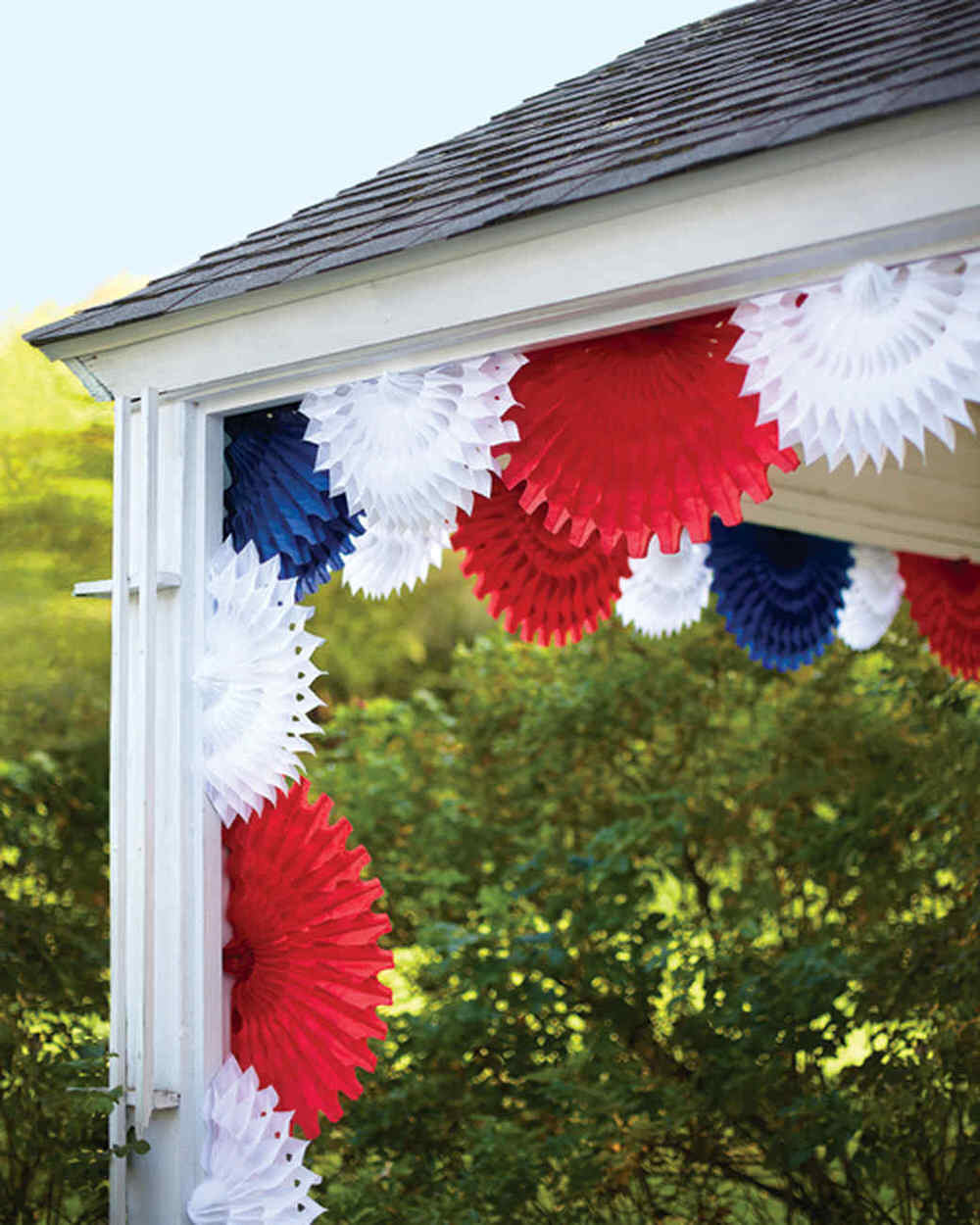 4th Of July Decor
 Quick and Easy Fourth of July Decorating • The Bud