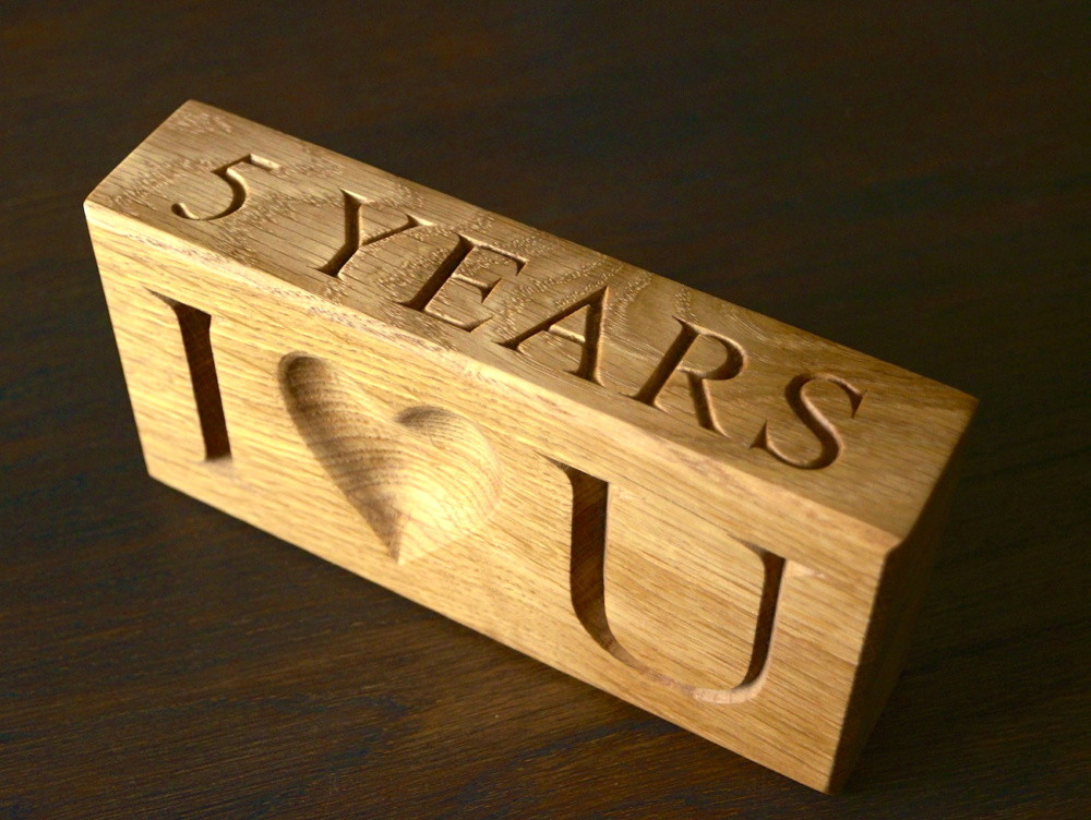 5Th Year Wedding Anniversary Gift Ideas
 5th Wedding Anniversary Wooden Gift Ideas