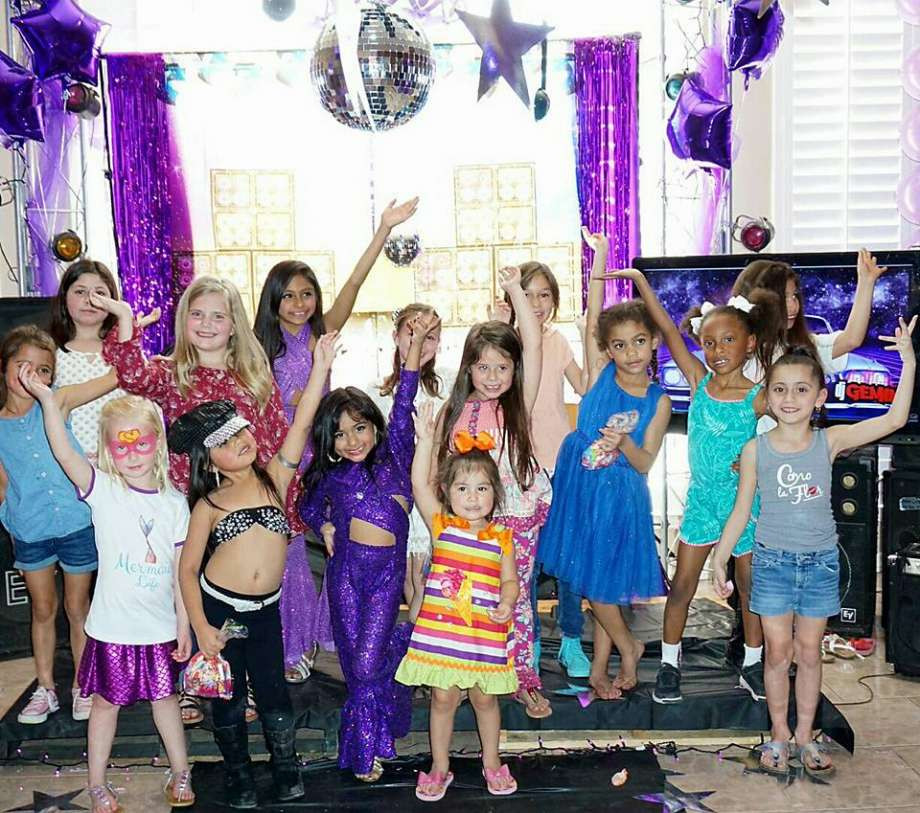 6 Year Old Birthday Party
 Texas 6 year old s Selena themed birthday party is making