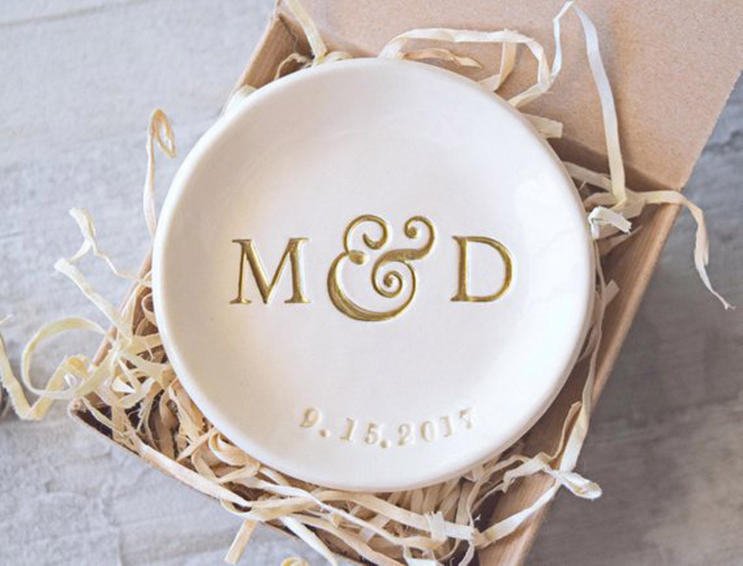 8 Years Anniversary Gift Ideas
 8 Creative Date Ideas and 8th Wedding Anniversary Gifts