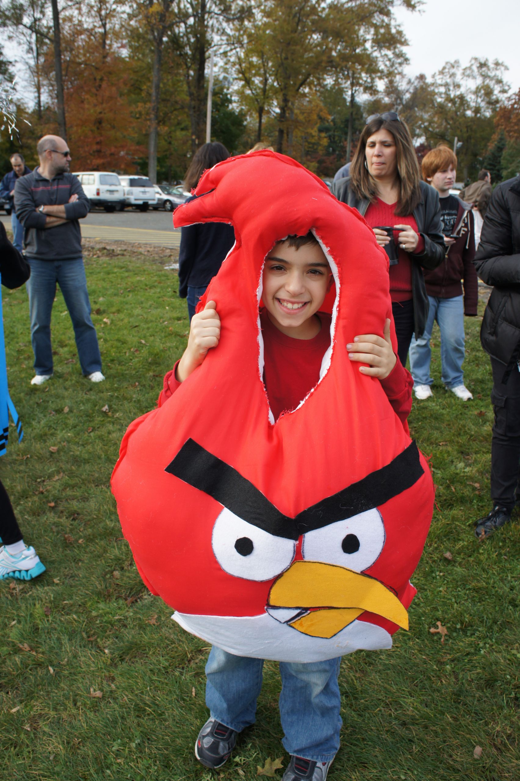 Angry Bird Costume DIY
 Halloween Past 2011 Angry Bird and Hello Kitty