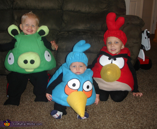 Angry Bird Costume DIY
 Homemade Angry Birds Costumes for Kids