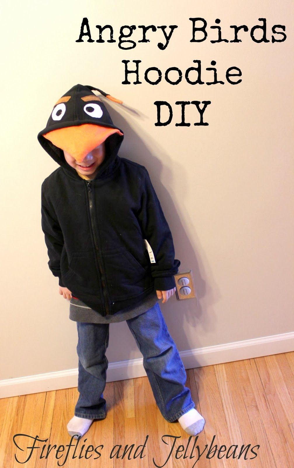 Angry Bird Costume DIY
 Fireflies and Jellybeans Angry Birds Hoo DIY sew