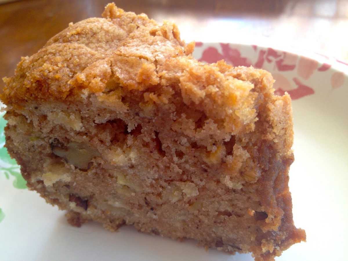 Apple Cake With Cake Mix
 Fresh Apple Cake – Eating on the Grounds