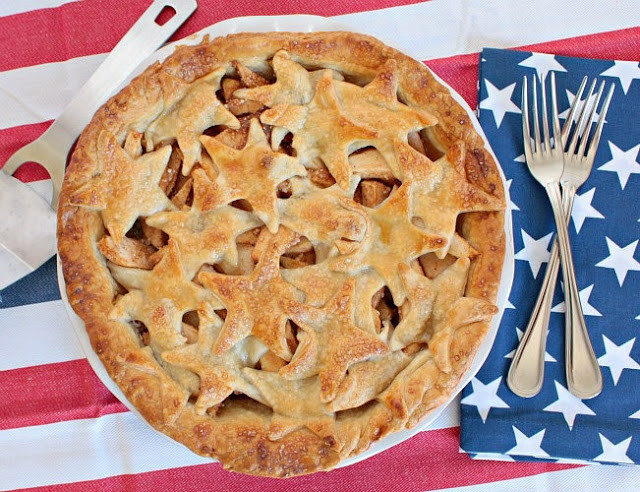 Apple Pie 4Th Of July
 Easy Fourth of July Crafts for the Entire Family