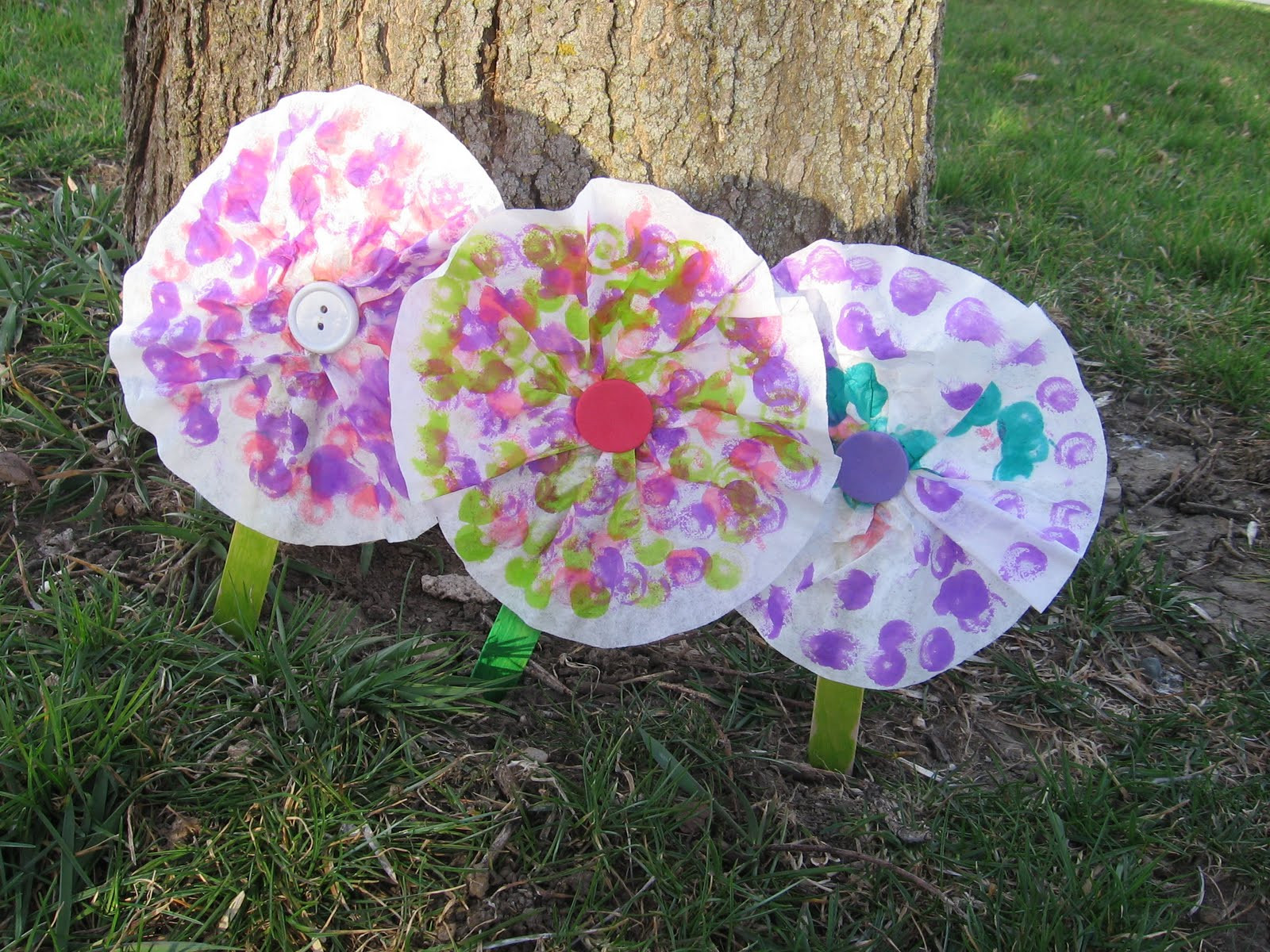 April Toddler Crafts
 Twelve Crafts Till Christmas sunday kids craft april