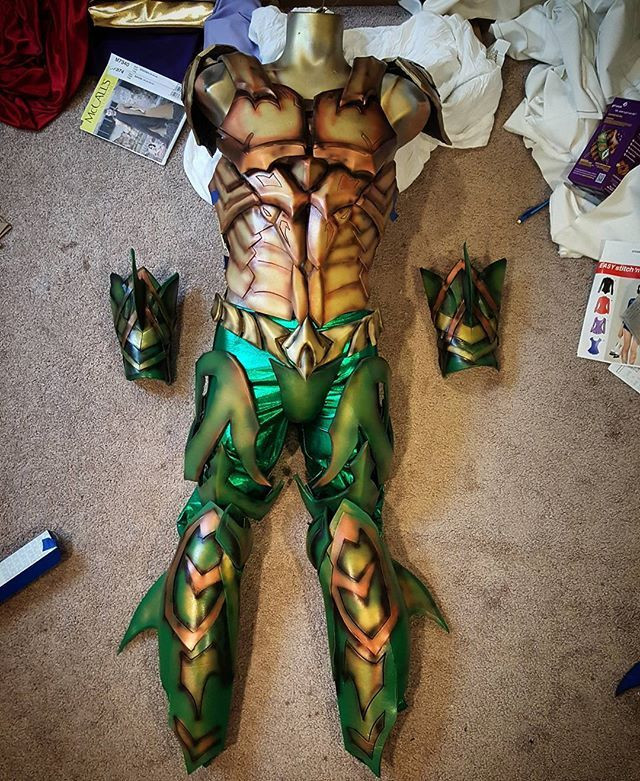 Aquaman Costume DIY
 The 25 best Aquaman costume ideas on Pinterest