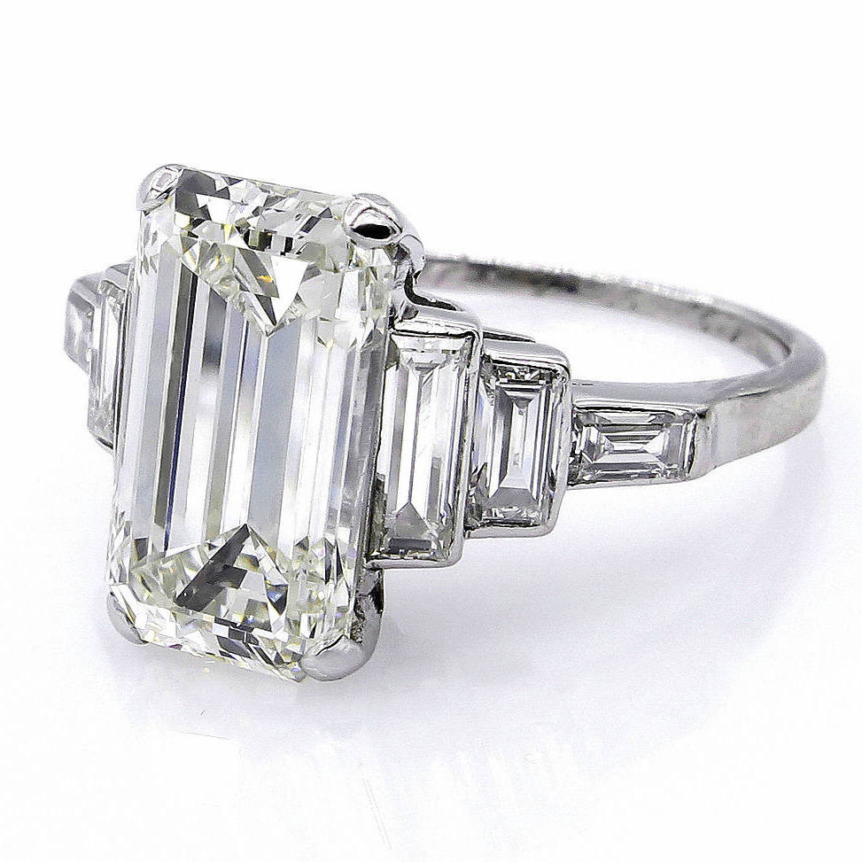 Art Deco Wedding Ring
 Antique 1920s Art Deco Diamond Engagement Ring