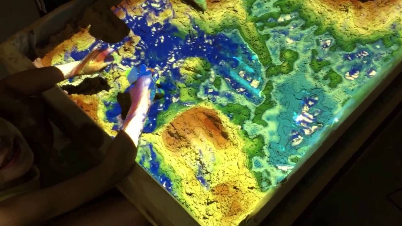 Augmented Reality Sandbox DIY
 Kids augmented reality DIY sandbox at home