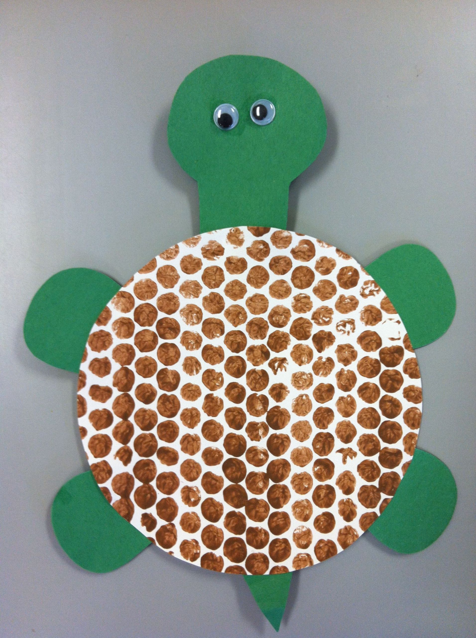 August Crafts For Toddlers
 Bubble wrap painting turtle shell Turtle preschool art
